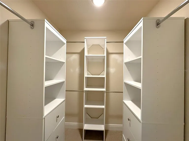 1724 E Gate Dancer Cir — Photo 19