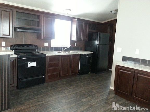 3rd image of 7502 Sun Grace Dr