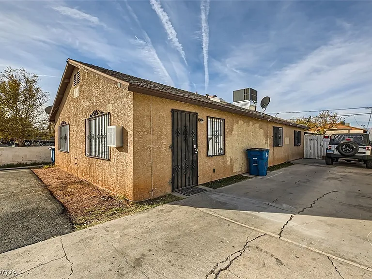 2133 Ellis St #A — Photo 2
