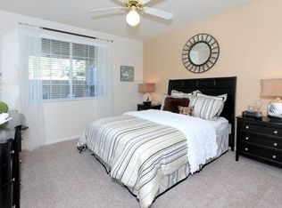 10938 Evening Creek Dr E APT 98, San Diego, CA 92128