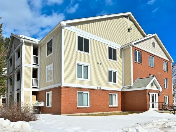 3 Timberwood Drive #301, Goffstown, NH 03045