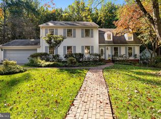 10420 Masters Ter, Potomac, MD 20854