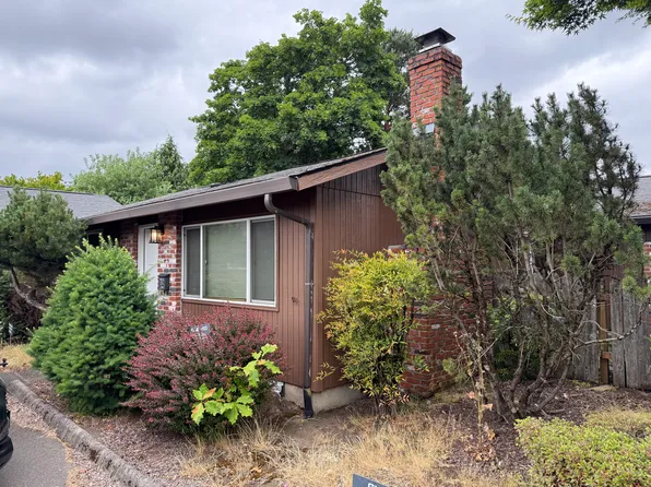 10313 NE Oregon St #13, Portland, OR 97220