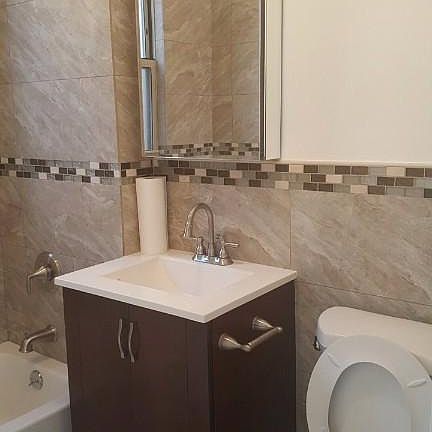 3rd image of 4101 N Cicero Ave #1026