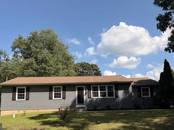 334 Tomlin Station Rd, Mullica Hill, NJ 08062