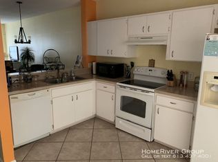 8646 Hunters Key Cir, Tampa, FL 33647