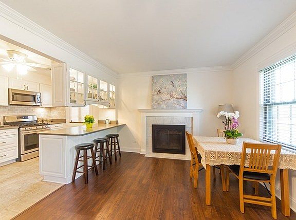 4th image of 1615 Greenleaf Ave