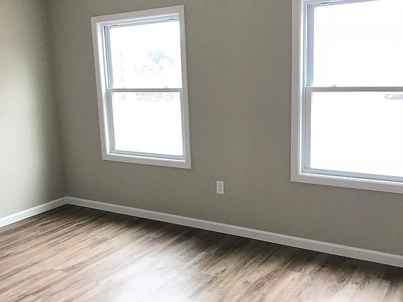 Bed room 1