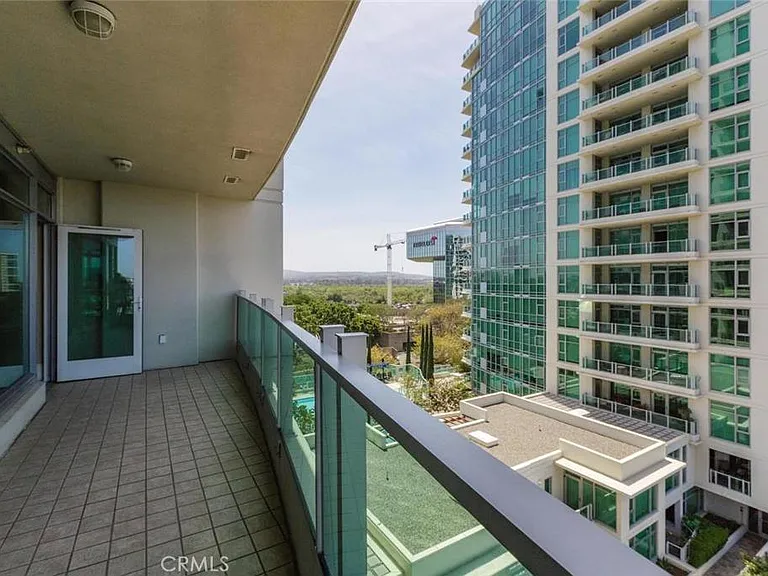 3141 Michelson Dr #808 — Photo 13