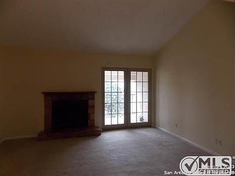 5th image of 2255 Thousand Oaks Dr APT 4504