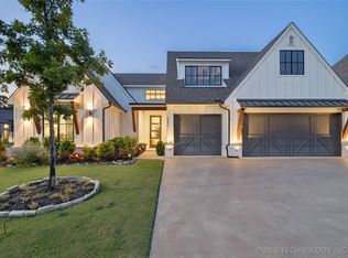 2244 W Decatur St, Broken Arrow, OK 74011