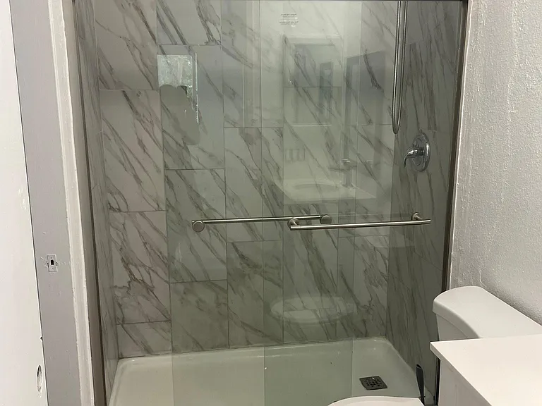 1811 E Grand Ave #86 — Photo 3