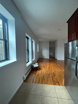 Rented by Hagstrom Management Inc | media 23