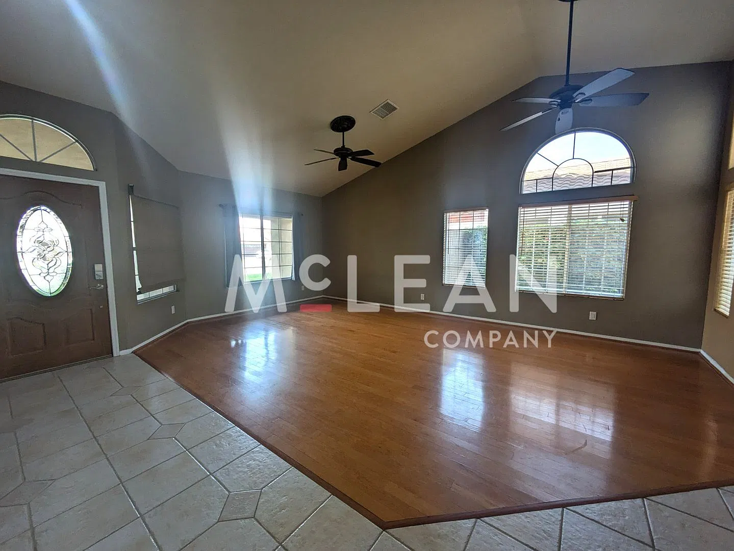 * Coming Soon* Unfurnished Three Bedroom, Two Bathroom Home in La Quinta! — Photo 2