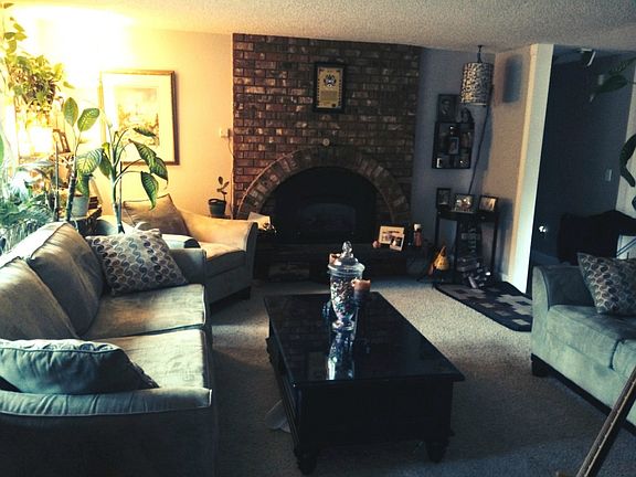 4th image of 6217 172nd St SW