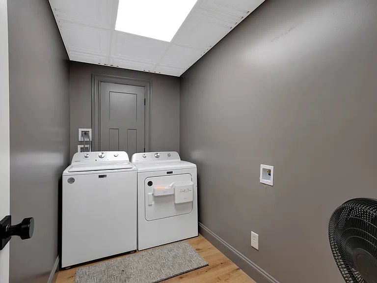 135 Nancy Point — Photo 35