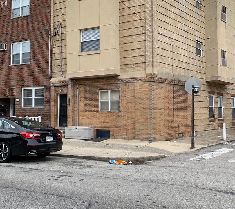 1st image of 1115 W Moyamensing Ave #2
