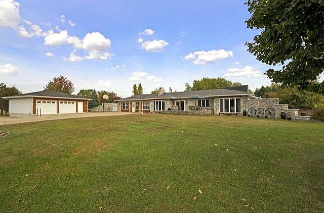 1st image of 28967 Goldenrod Dr NW