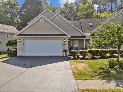 102 Westminster Dr, Pittsburgh, PA, 15229