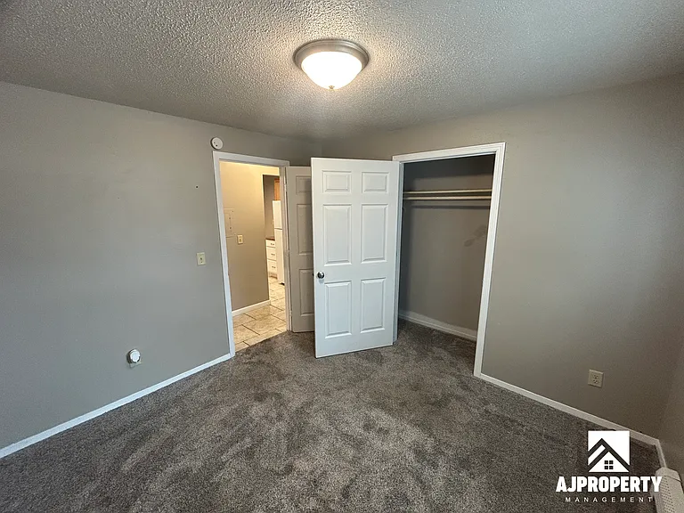 3309 S Elmwood Ave #3 — Photo 7