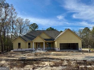 157 Country World Dr, Macon, GA 31211