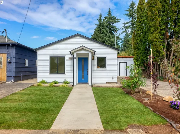 13943 SE Lincoln St #B, Portland, OR 97233
