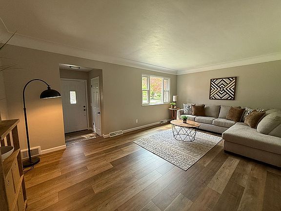 4th image of 3212 Keemont Dr