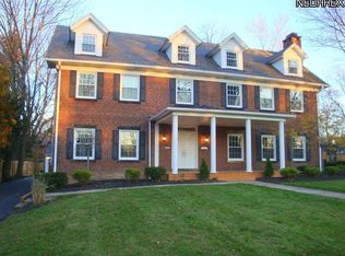 2895 Lee Rd, Shaker Heights, OH 44120