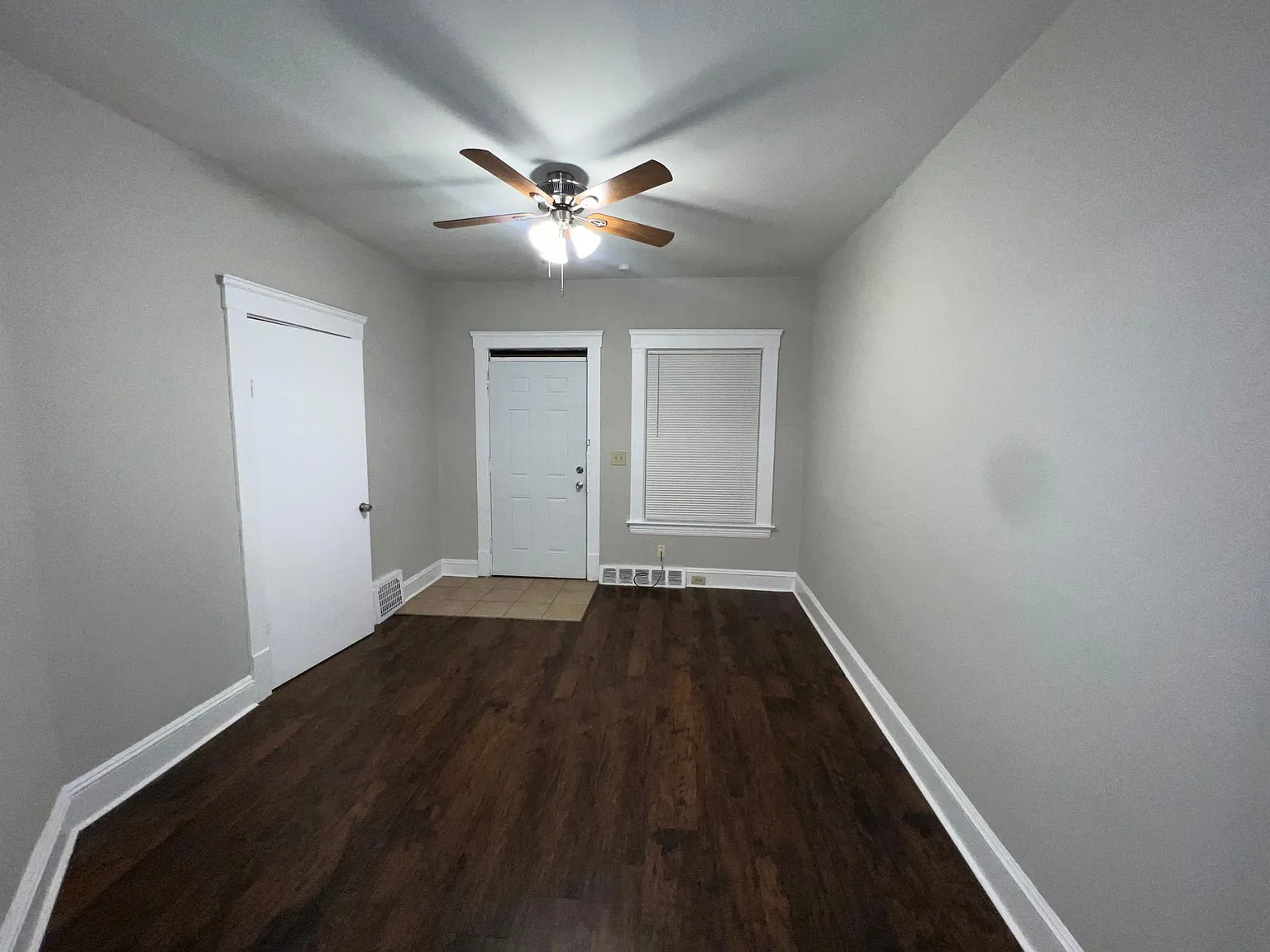4203 Daisy Ave — Photo 3