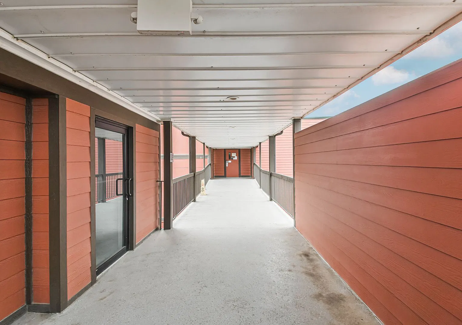 025swa(+Sf10building +Sfi15) — Photo 4