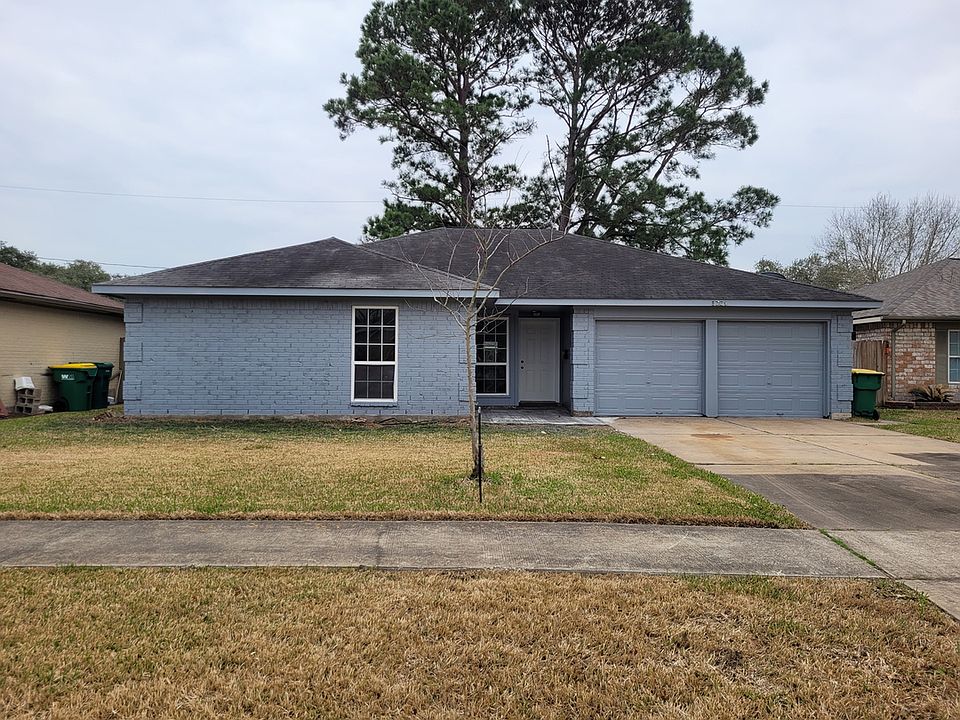 1st image of 1729 Capri Ln