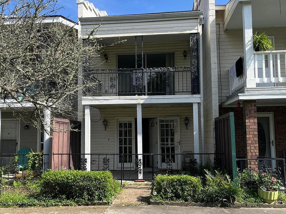 1st image of 2501 Gulf Ave APT 26