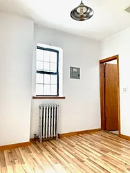 Rented by Apple Exclusive Realty Inc