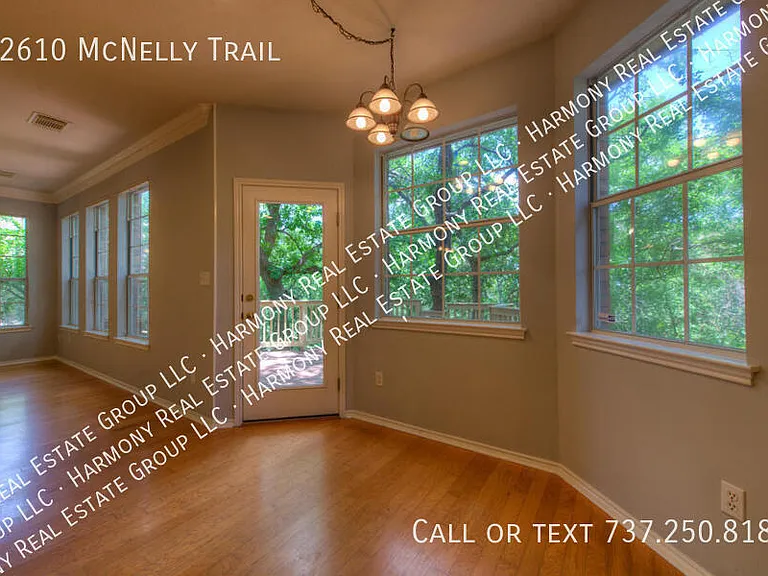 12610 McNelly Trl — Photo 10