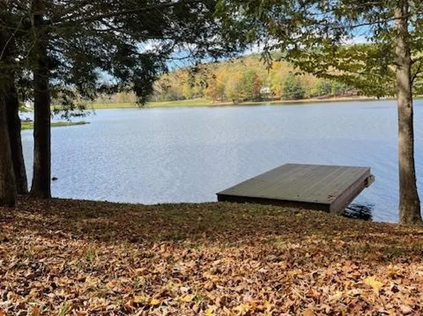 19-20 Lakeside Dr, Sayre, PA 18840