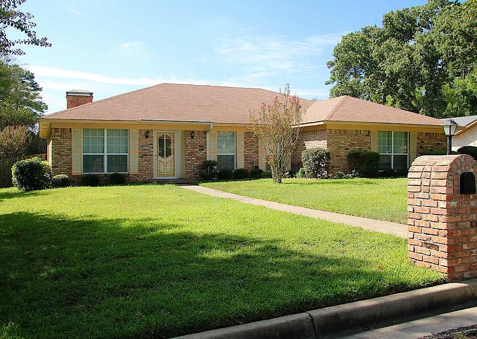 1st image of 510 Cynthia St