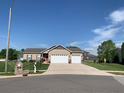 2941 Angelina St, Portage, IN, 46368