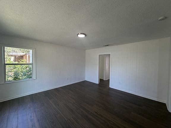 2nd image of 2613 28th St