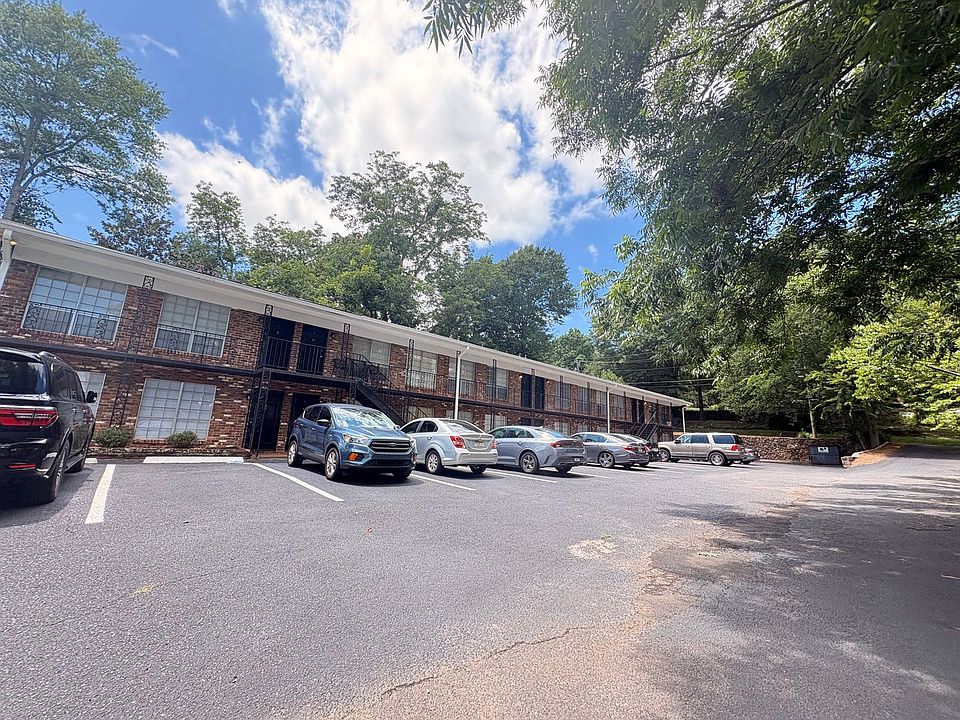 1st image of 301 E Choccolocco St APT 8