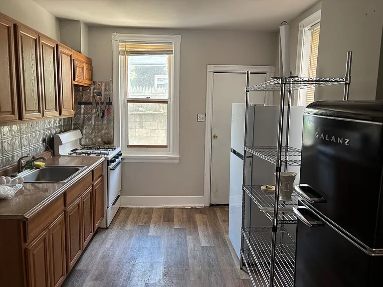 2120 S Garnet St — Photo 8