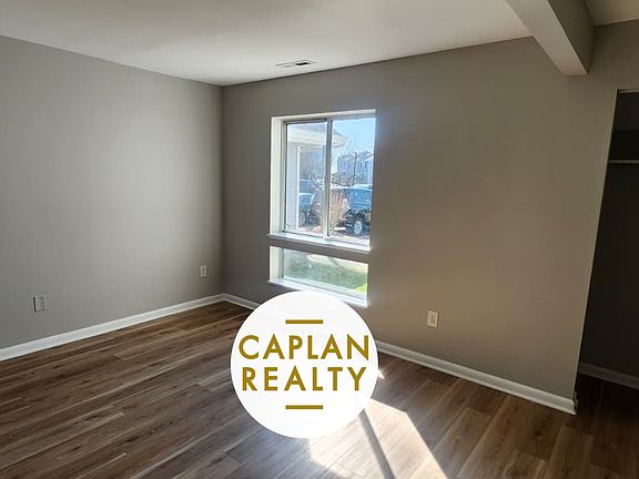 3rd image of 1423 Quinnipiac Ave #107L