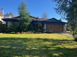 9120 145a St, Surrey, BC