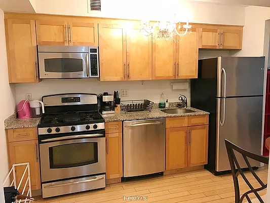 Rented by Town Residential | media 26