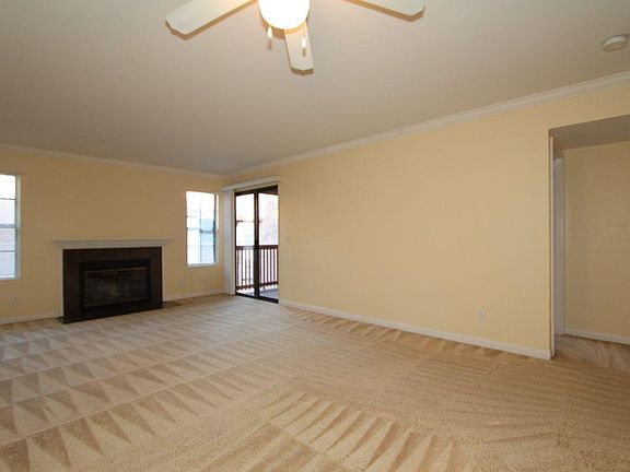 3rd image of 12027 Alta Carmel Ct