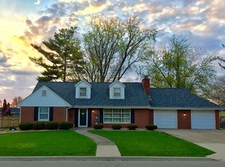 913 S 1st Ave, Morton, IL 61550