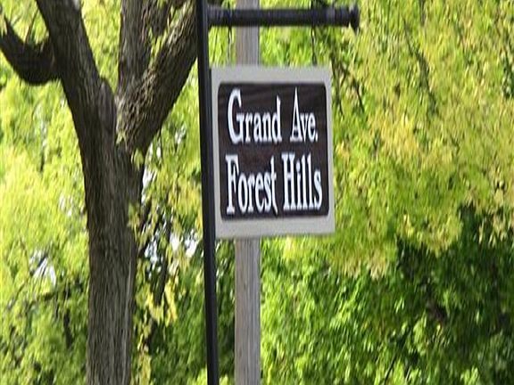 5th image of 4701 Grand Ave