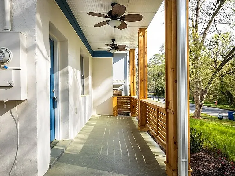 1267 Graymont Dr SW — Photo 37