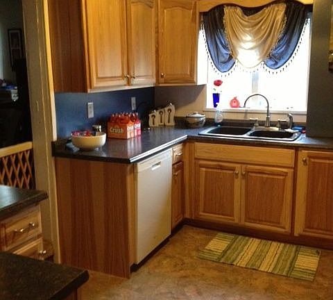 2nd image of 119 E State St