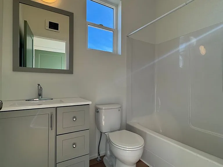 404 E Windsor Ct #2 — Photo 4