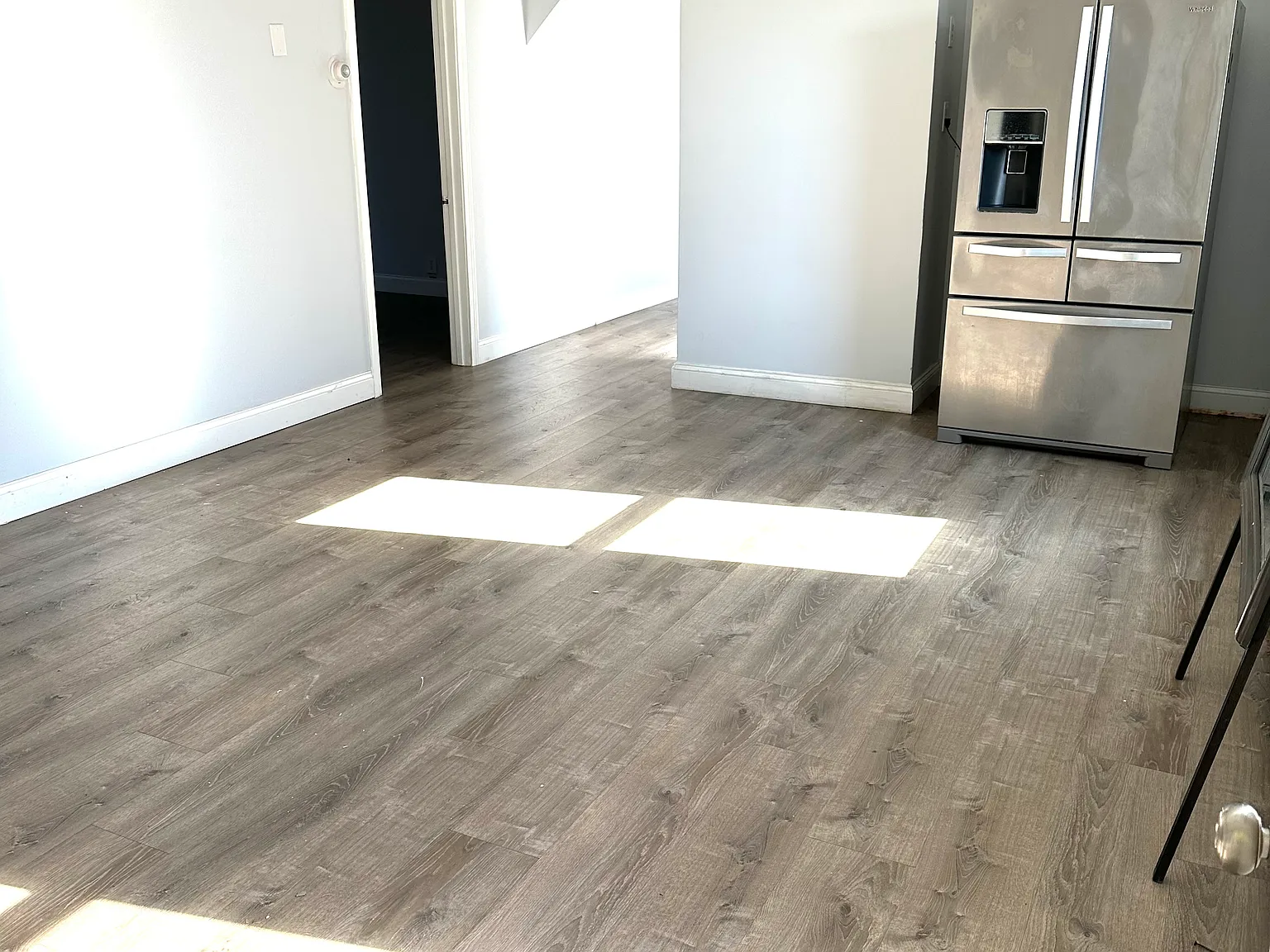 4 bed, $2,800 — Photo 2